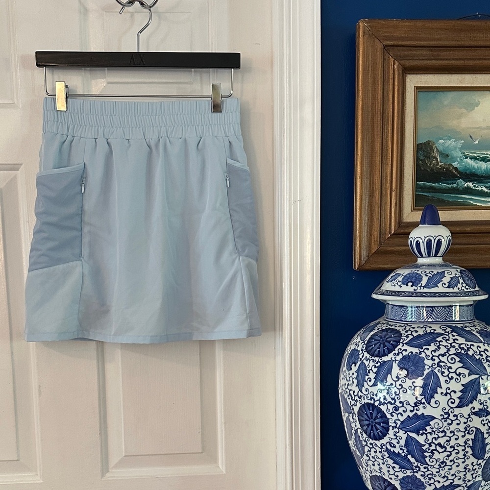 Women’s Renwick Light Blue Polyester & Spandex Golf / Tennis Skort Size Medium